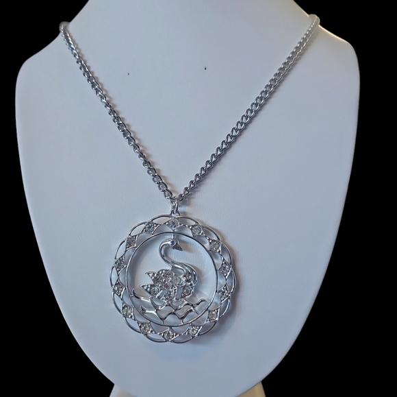 Sarah Coventry Vintage Swan Rhinestone Pendant Necklace - Picture 5 of 5